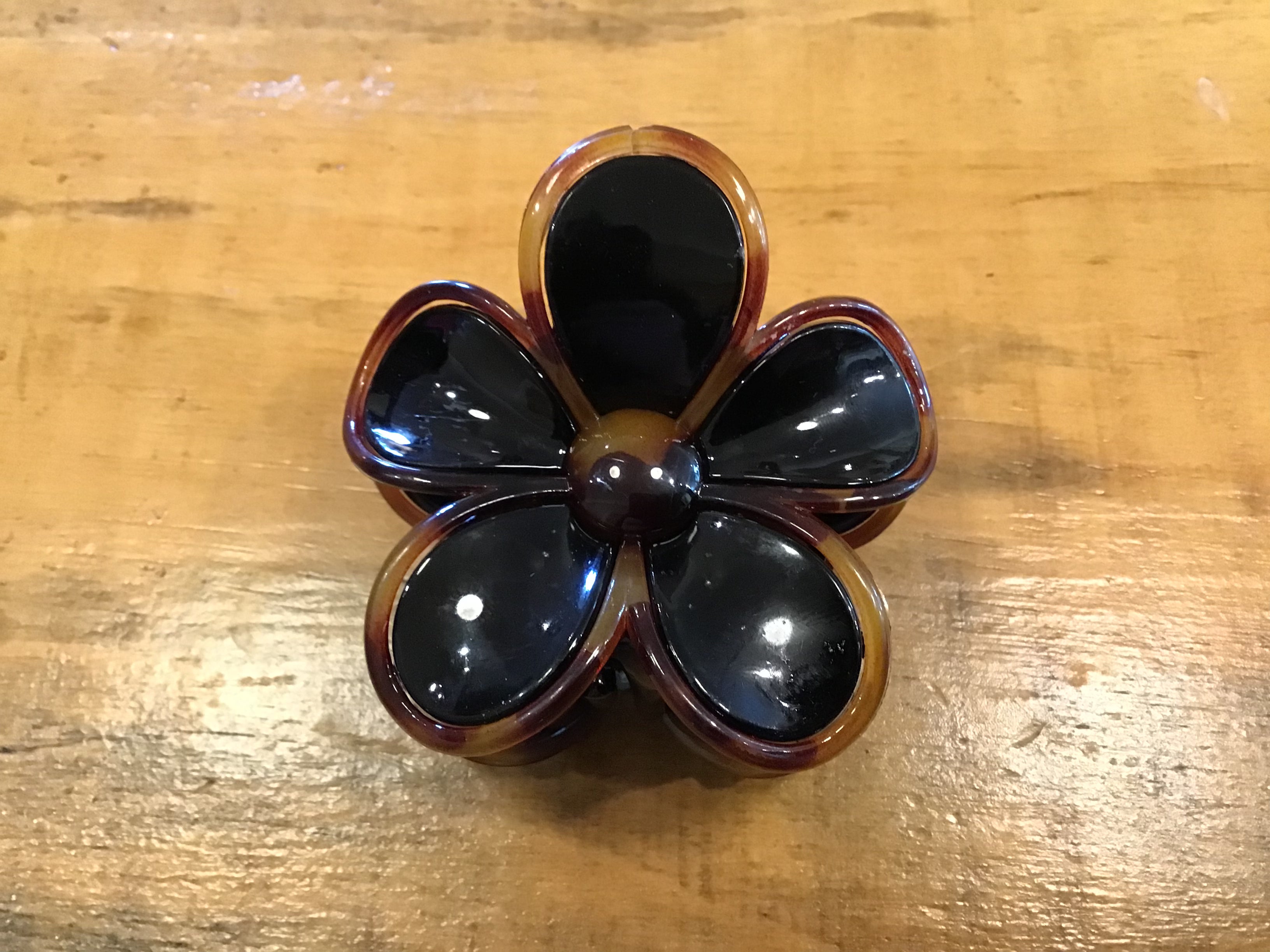Black Flower Claw Clip
